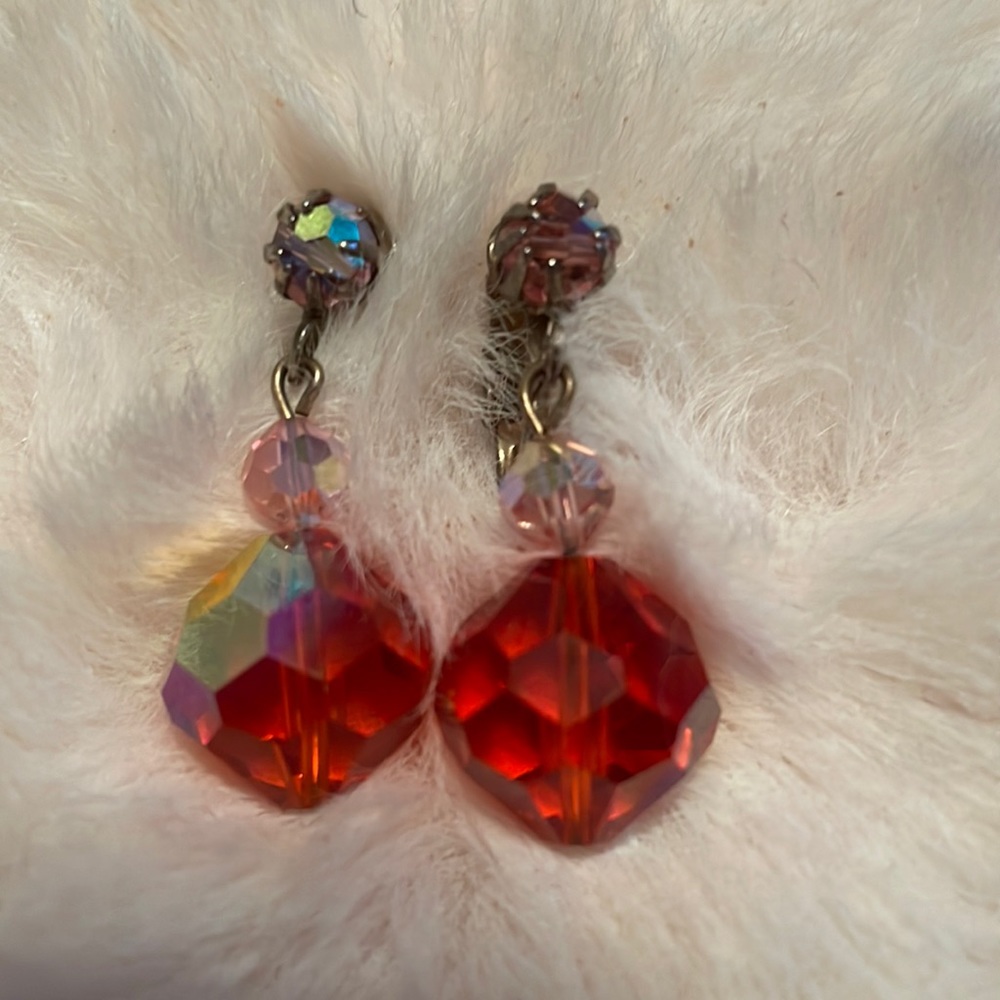 Vintage Laguna 1950’s red drop clip on earrings.